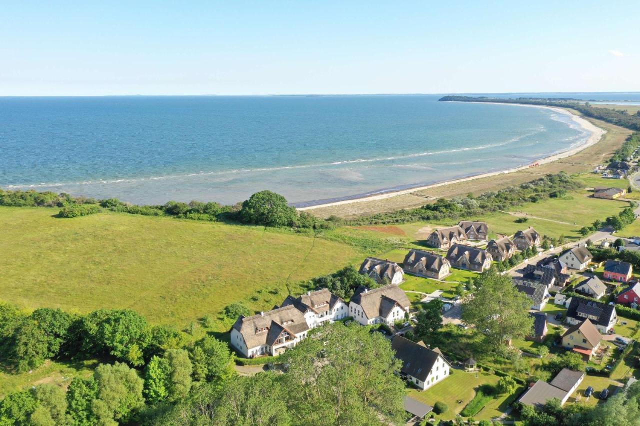 Strandnah Mit Terrasse, Gratis Nutzung Vom Ahoi Erlebnisbad Und Sauna In Sellin - Strandhaus Moenchgut Fewo06 Lobbe Luaran gambar